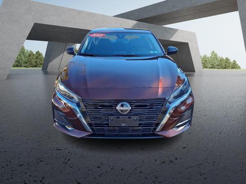 Garnet Pearl Metallic 2025 Nissan Altima SV AWD