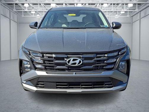 Ecotronic Gray 2025 Hyundai TUCSON SE