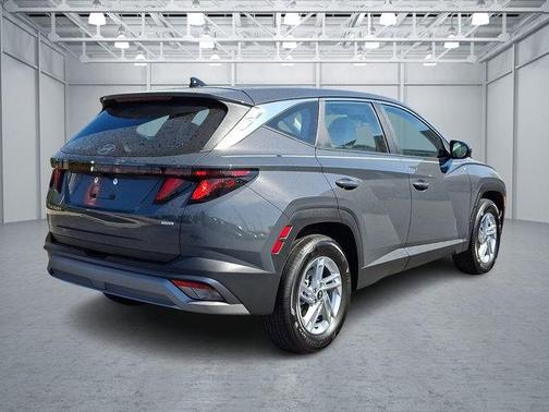 Ecotronic Gray 2025 Hyundai TUCSON SE