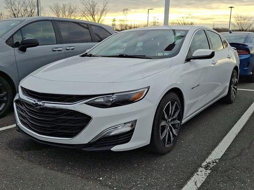 2021 Chevrolet Malibu FWD RS