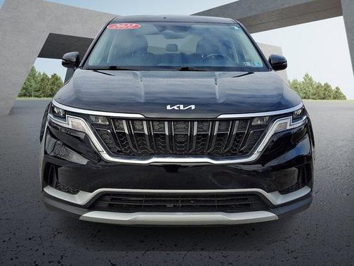 2022 Kia Carnival LXS