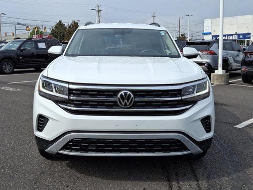 2022 Volkswagen Atlas 3.6L SE w/Technology