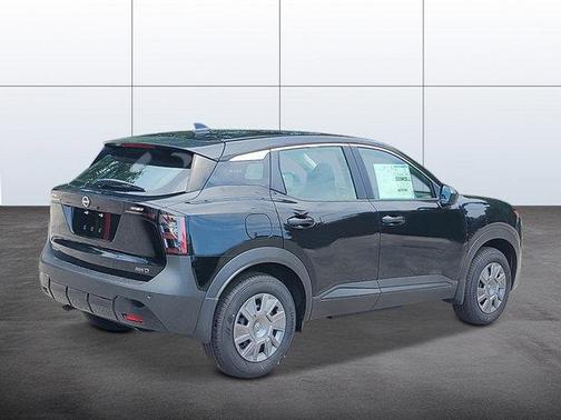 Super Black 2026 Nissan Kicks S