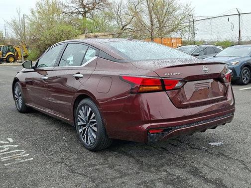 Garnet Pearl Metallic 2024 Nissan Altima 2.5 SV