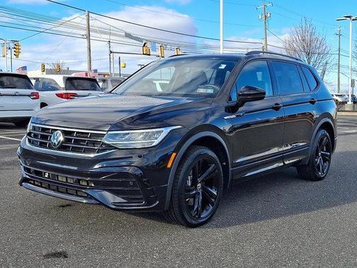 2024 Volkswagen Tiguan 2.0T SE R-Line Black 4MOTION
