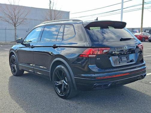 2024 Volkswagen Tiguan 2.0T SE R-Line Black 4MOTION