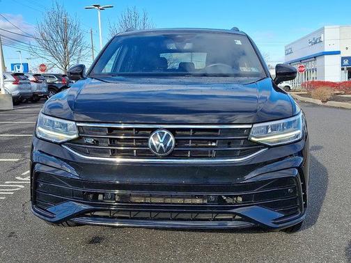 2024 Volkswagen Tiguan 2.0T SE R-Line Black 4MOTION