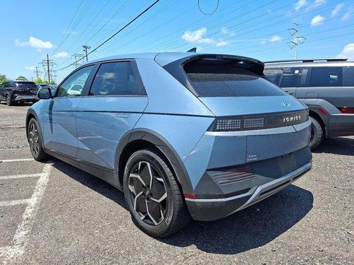 2023 Hyundai IONIQ 5 SE