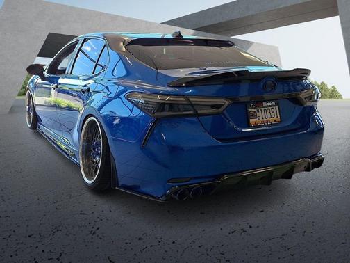 Blue 2018 Toyota Camry XSE
