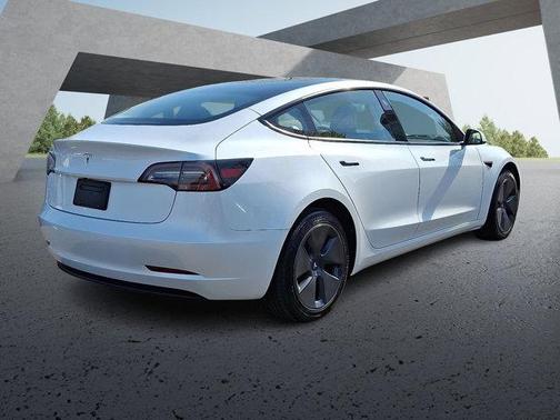 2023 Tesla Model 3 Standard Range