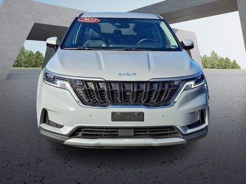 2023 Kia Carnival EX