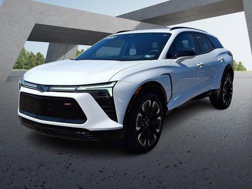 Summit White 2024 Chevrolet Blazer EV eAWD RS