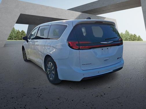 Bright White Clearcoat 2023 Chrysler Pacifica Hybrid Touring L
