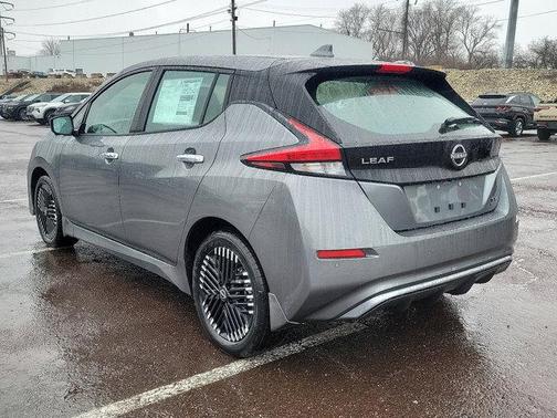 2025 Nissan Leaf SV PLUS