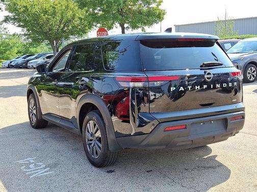 2024 Nissan Pathfinder S 4WD