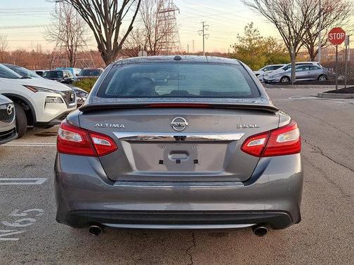 2016 Nissan Altima 3.5 SL