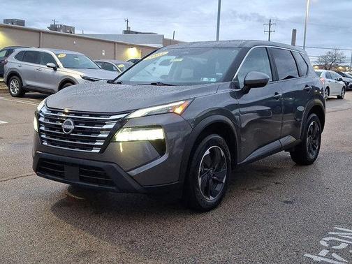 2025 Nissan Rogue SV