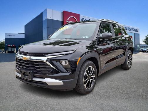 Mosaic Black Metallic 2024 Chevrolet Trailblazer LT