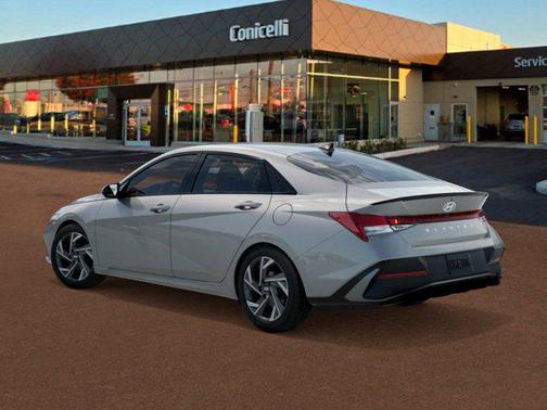 2025 Hyundai ELANTRA Sport