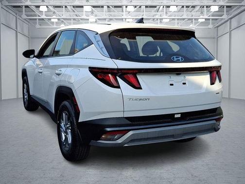 Serenity White Pearl 2025 Hyundai TUCSON SE