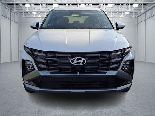 Serenity White Pearl 2025 Hyundai TUCSON SE