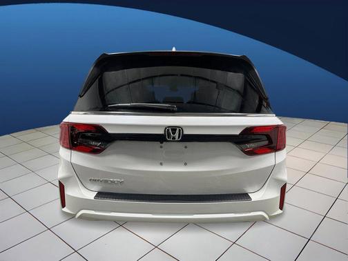 Platinum White Pearl 2026 Honda Odyssey EX-L