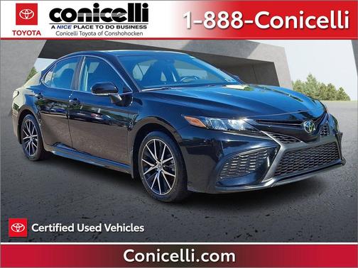 Midnight Black Metallic 2023 Toyota Camry SE