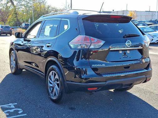 2015 Nissan Rogue SL