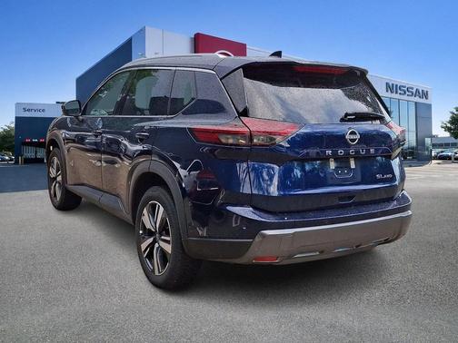 Deep Ocean Blue Pearl 2026 Nissan Rogue SL