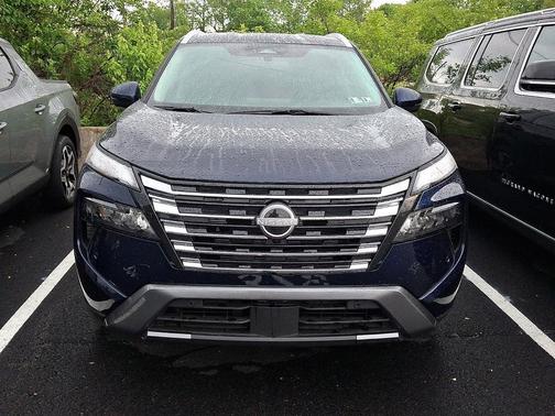 Deep Ocean Blue Pearl 2026 Nissan Rogue SL