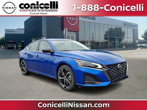 2025 Nissan Altima SR FWD