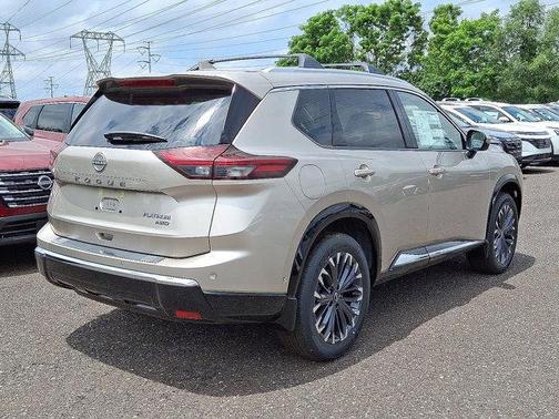 2025 Nissan Rogue Platinum