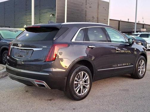 2021 Cadillac XT5 Premium Luxury