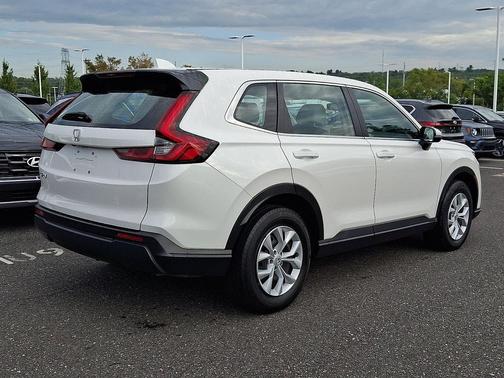 Platinum White Pearl 2024 Honda CR-V LX AWD