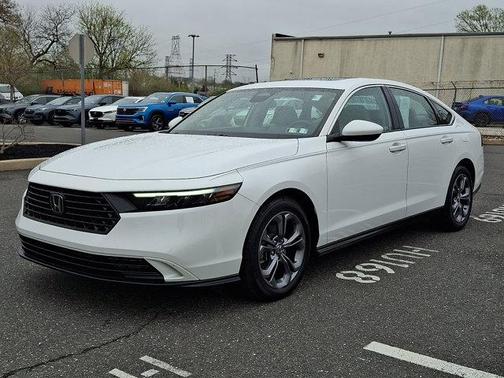 Platinum White Pearl 2023 Honda Accord EX