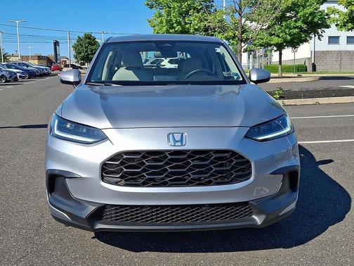 Lunar Silver Metallic 2023 Honda HR-V LX