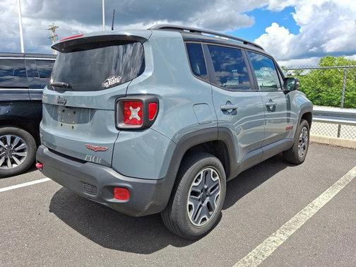2015 Jeep Renegade Trailhawk