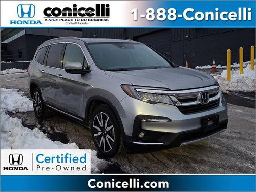 2022 Honda Pilot Touring 8-Passenger