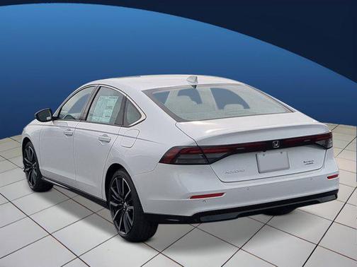 Platinum White Pearl 2026 Honda Accord Hybrid Touring