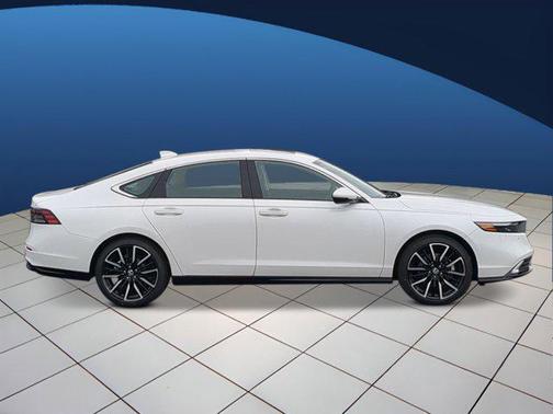 Platinum White Pearl 2026 Honda Accord Hybrid Touring