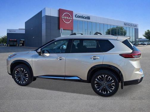 Champagne Silver Metallic 2026 Nissan Rogue Platinum