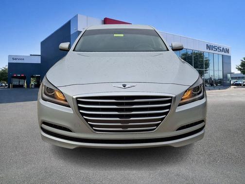 Santiago Silver 2015 Hyundai Genesis 3.8