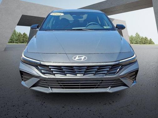2025 Hyundai ELANTRA Sport