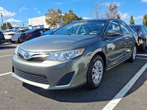 2013 Toyota Camry LE