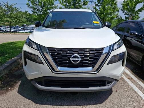 2022 Nissan Rogue S