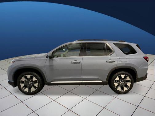Sonic Gray Pearl 2026 Honda Pilot Touring 8-Passenger
