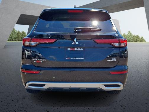 Black 2024 Mitsubishi Outlander PHEV SEL