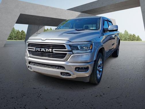 Billet Silver Metallic Clearcoat 2022 RAM 1500 Laramie