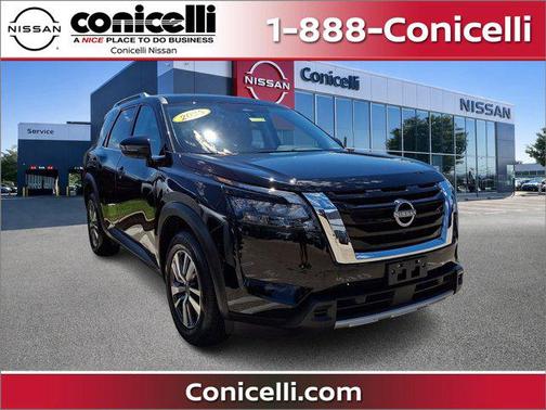 Super Black 2025 Nissan Pathfinder SL 4WD