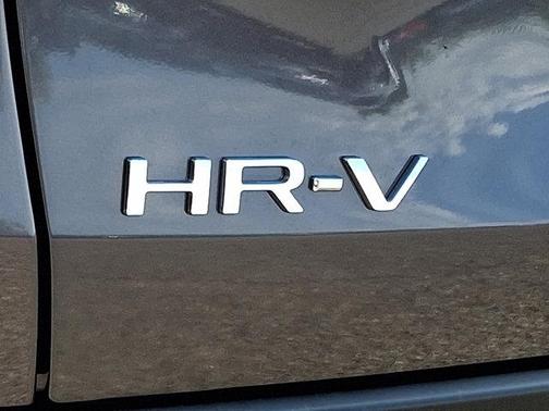 Modern Steel Metallic 2027 Honda HR-V LX